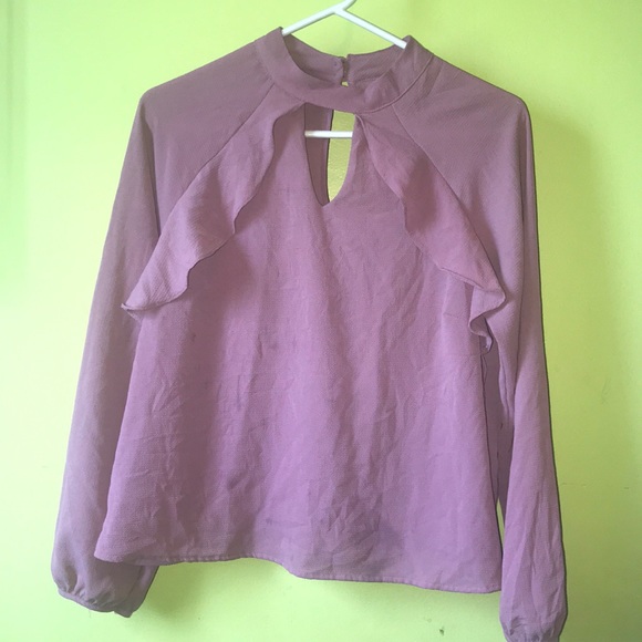 It’s long sleeve top - Picture 1 of 6